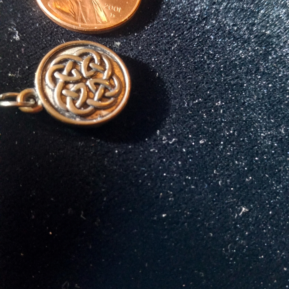 Pendant - Picture 3 of 3